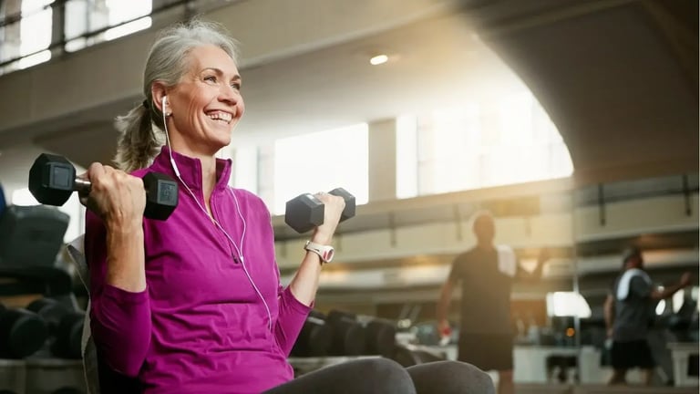 Sixty-and-Me_5-Reasons-Older-Women-Should-Lift-Weights